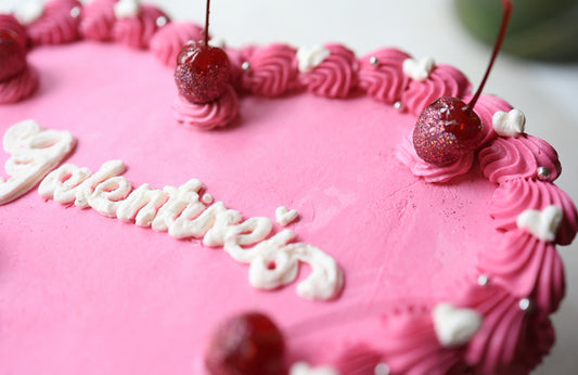 4 inch mini Heart cake